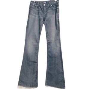Rock and Republic Flare Jeans. Size 28